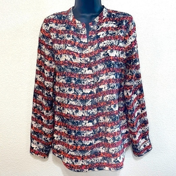 Madewell Tops - Madewell Black Flower Design 100% Silk Blouse
